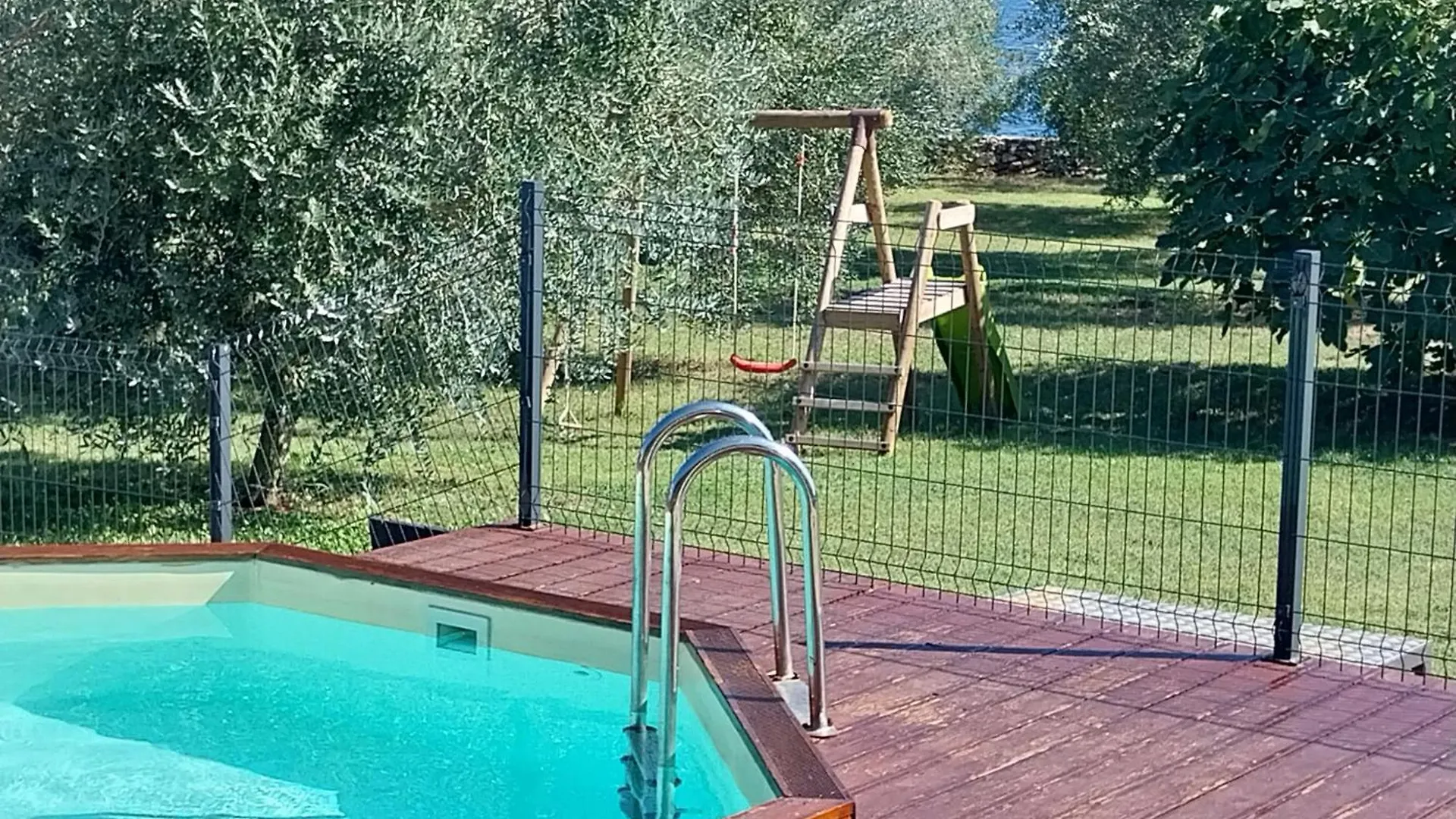 펜션 Beach House Beta With Pool, Jacuzzi, Playground & Bbq In An Olive Grove With A Beach, Pomer - Istria 풀라