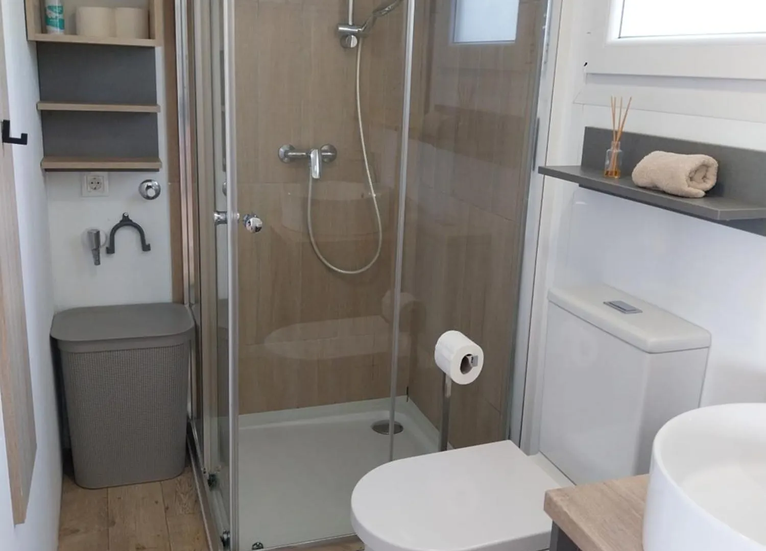 펜션 Beach House Beta With Pool, Jacuzzi, Playground & Bbq In An Olive Grove With A Beach, Pomer - Istria 풀라